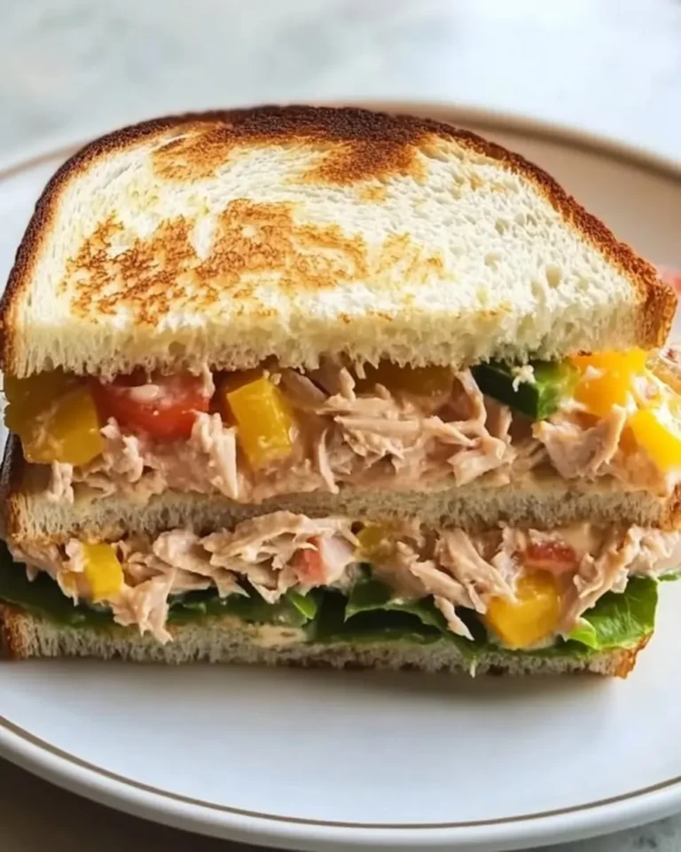 Craving a delicious sandwich? Here are 3 secrets to make the very best Easy Tuna Melt. Learn how to upgrade your lunch today!