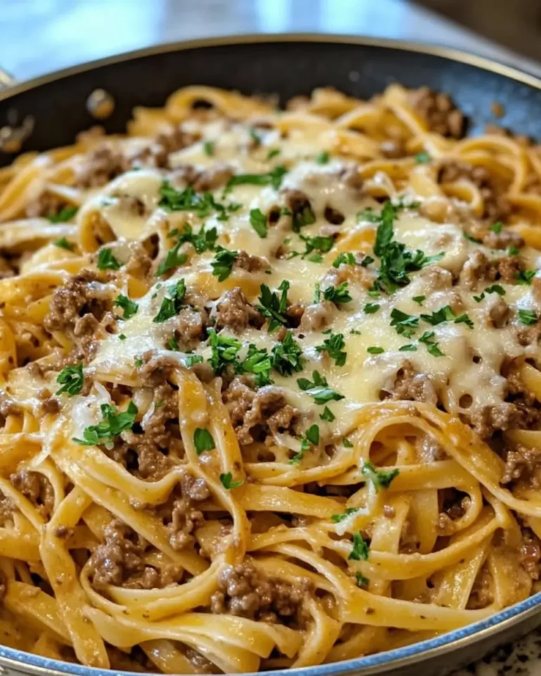 Want a cheesy pasta recipe? Make Garlic Butter Beef Pasta Creamy Cheese perfection with these 5 secrets. Discover how!