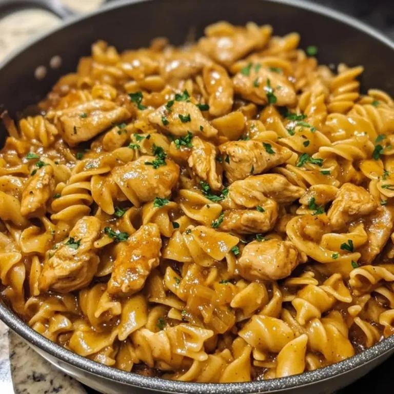 Craving a fast dinner? This Honey Ginger Chicken Pasta One Pot recipe is ready in 5 steps! Discover how easy one-pot meals can be.