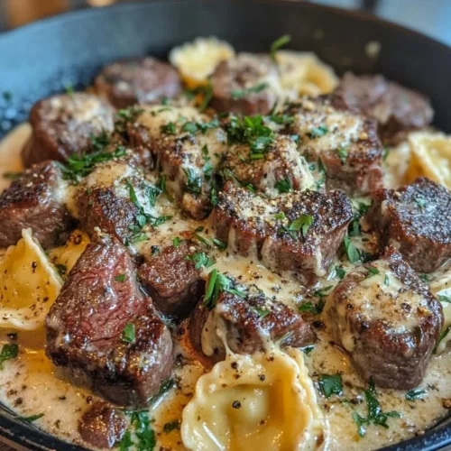 One-pan win? Best One‑Skillet Garlic Butter Steak Bites & Alfredo Ravioli merges steak bites and ravioli in garlic butter—Discover.