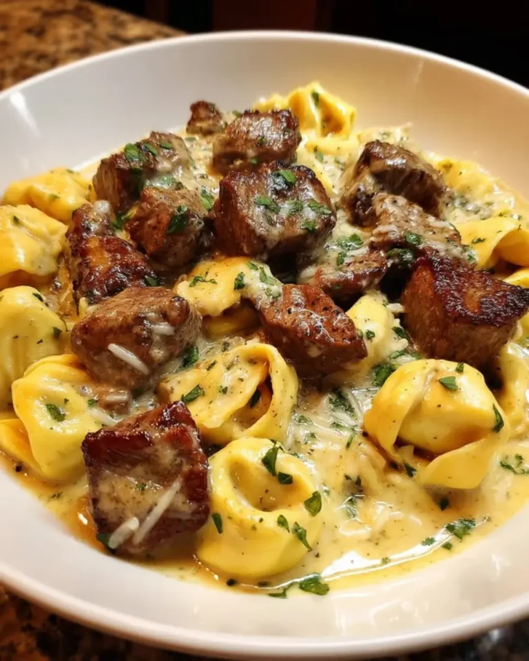 Craving Steak Tips Tortellini Creamy Garlic Sauce? Get our 3 easy steps for a delicious & quick dinner solution. Find out now!